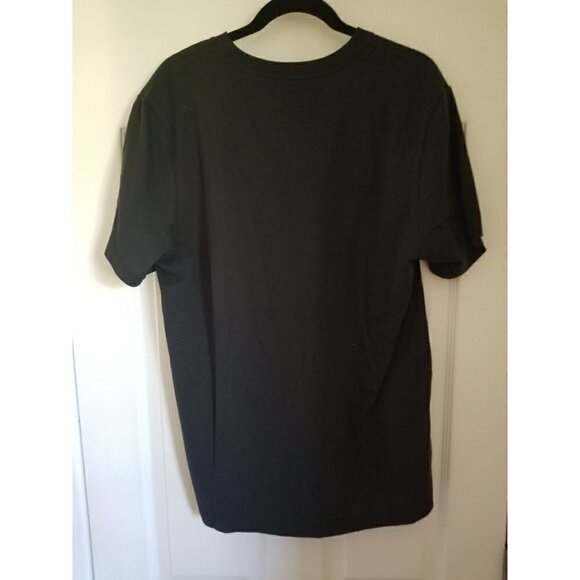 Nike dri-Fit T shirt logo graphic sz: large color: black/White/Silver - Picture 8 of 12